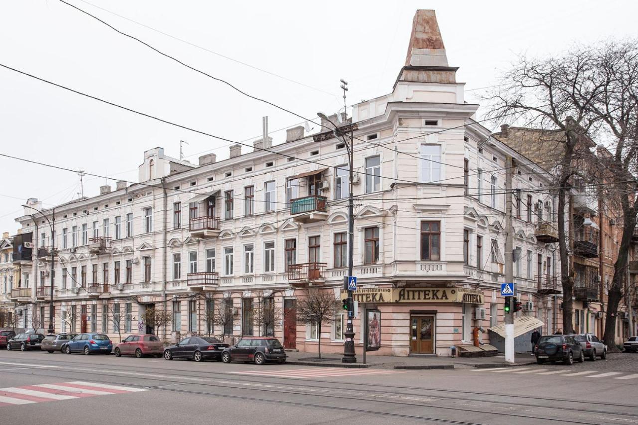 Hotel Baron Odessa Exteriör bild